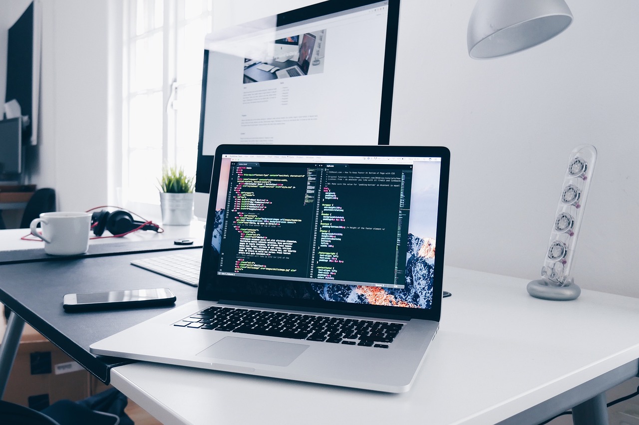 computer, laptop, tech, business, solutions, blue computer, blue laptop, blue tech, computer, laptop, tech, tech, tech, tech, tech